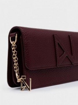 Nolah Tess Burgundy